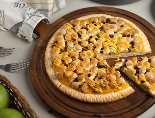 Sweet Cheese dessert pizza